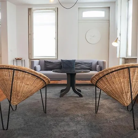 Casa B Apartment